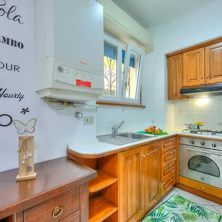 Leonardo House Garden In Center - Happy Apartment *