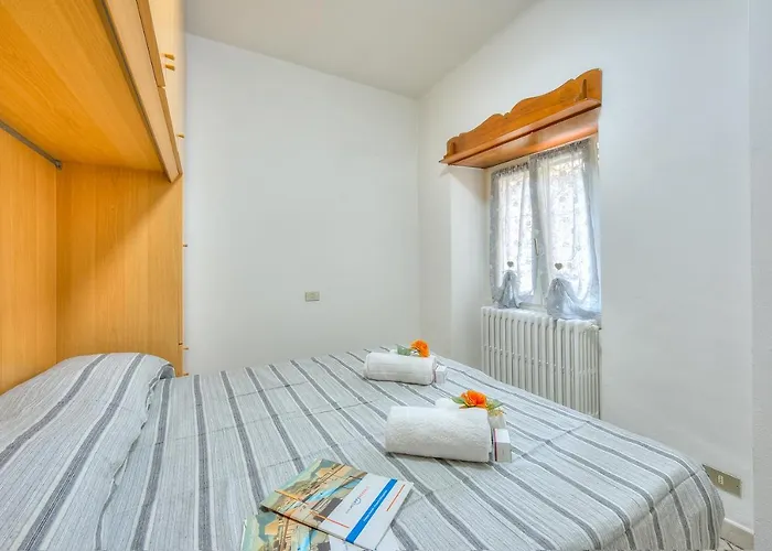 Appartamento Leonardo House Garden Center - Happy *