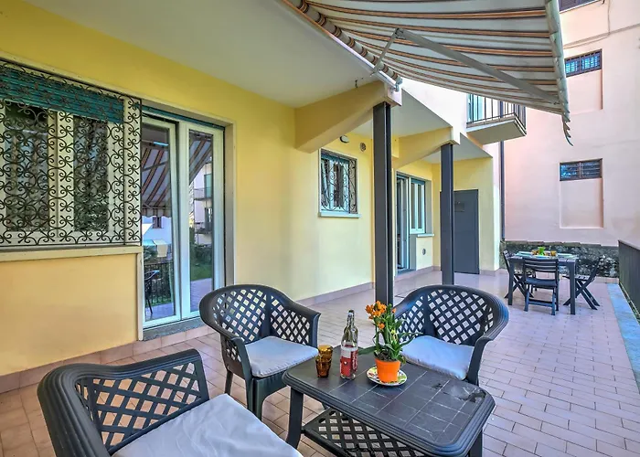 Leonardo House Garden Center - Happy Apartment